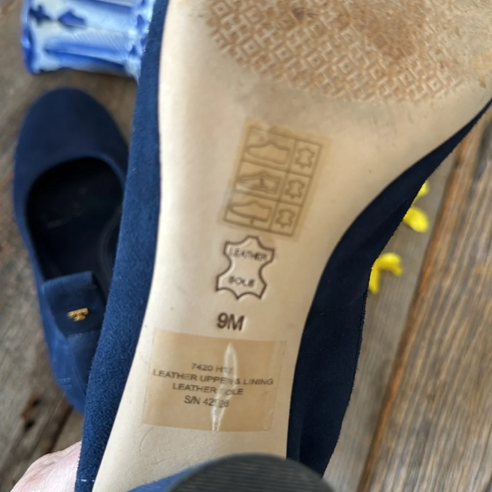 Tory Burch Therese 65MM Suede Veg Pump Royal Navy Size 9